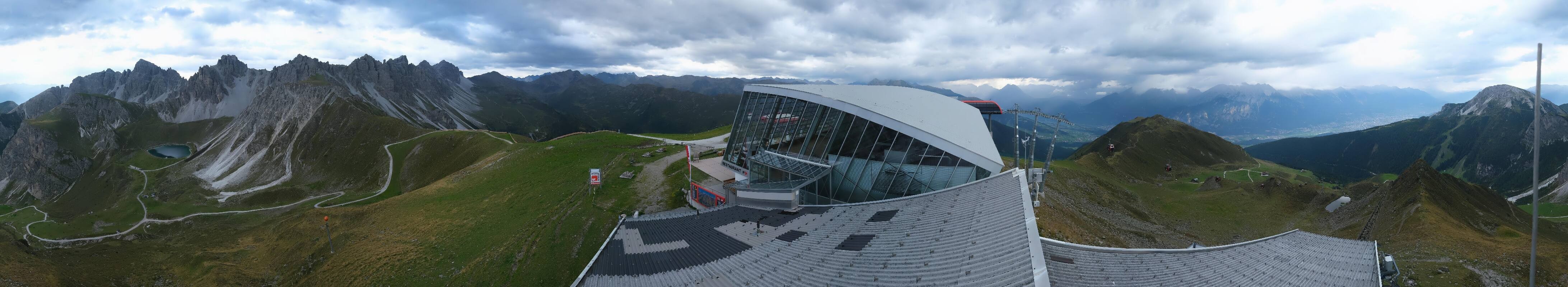 Archiv Foto Webcam Axamer Lizum: Bergstation Olympiabahn