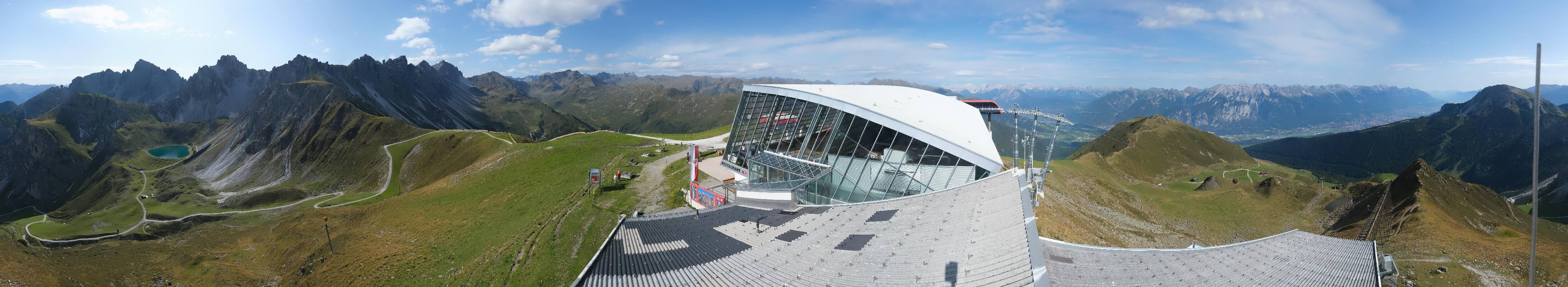 Archiv Foto Webcam Axamer Lizum: Bergstation Olympiabahn