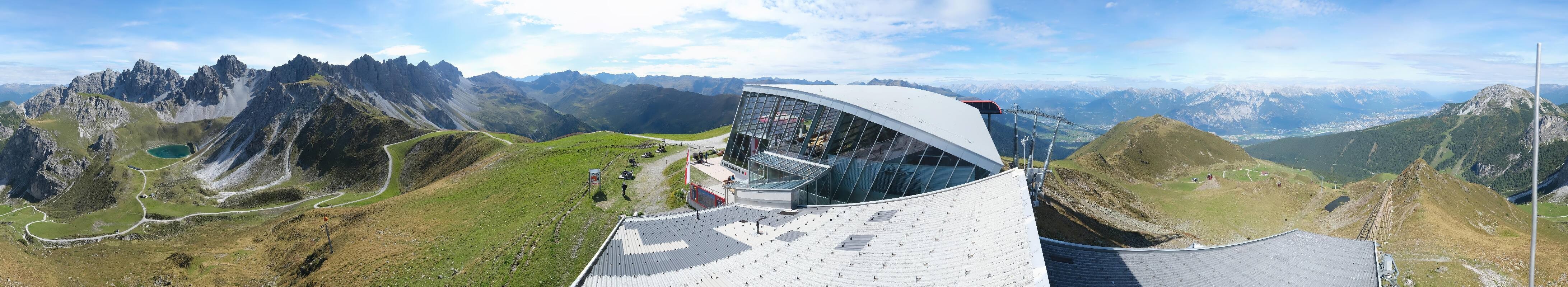 Archiv Foto Webcam Axamer Lizum: Bergstation Olympiabahn