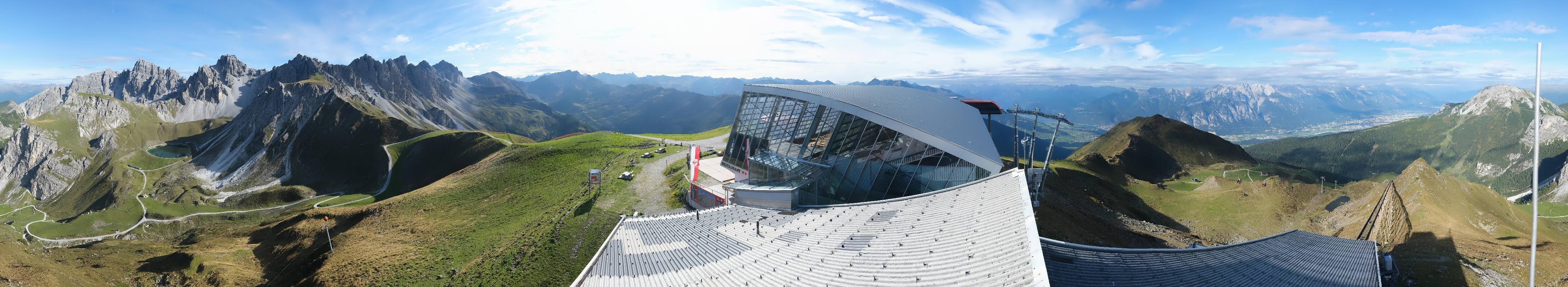 Archiv Foto Webcam Axamer Lizum: Bergstation Olympiabahn