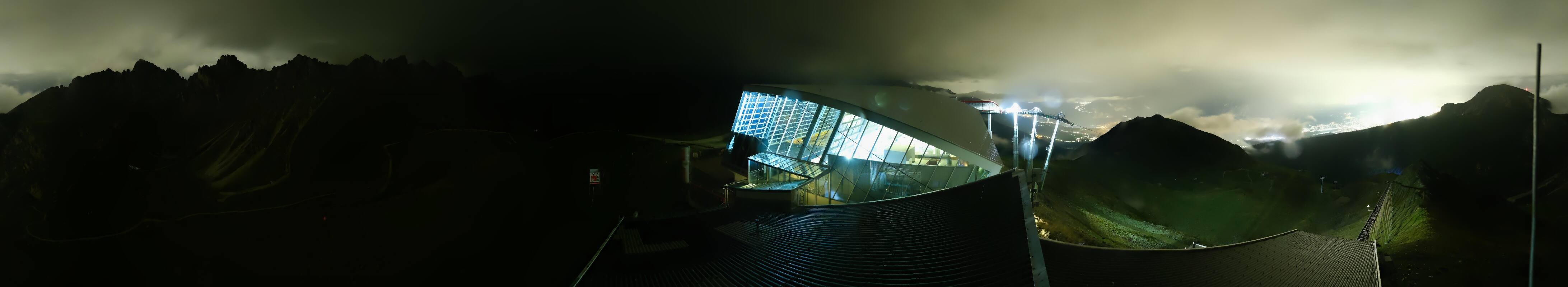 Archiv Foto Webcam Axamer Lizum: Bergstation Olympiabahn