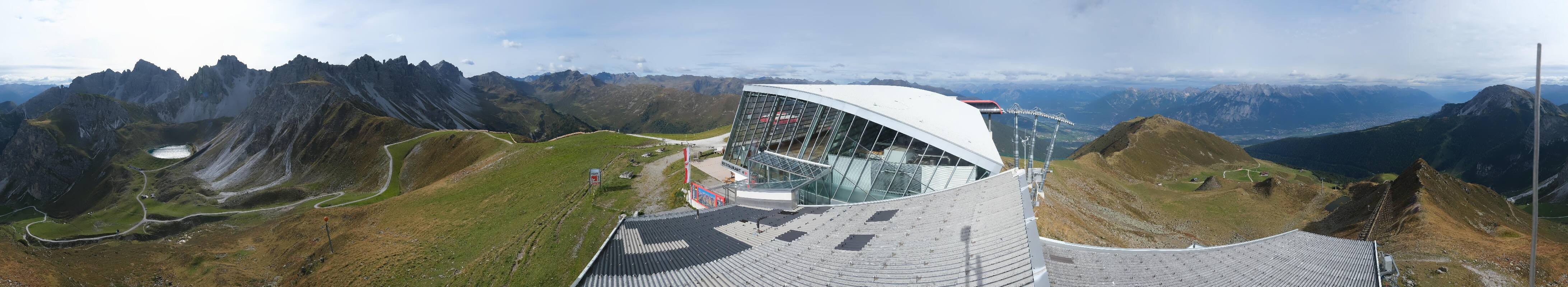 Archived image Webcam Axamer Lizum: Top station Olympia funicular