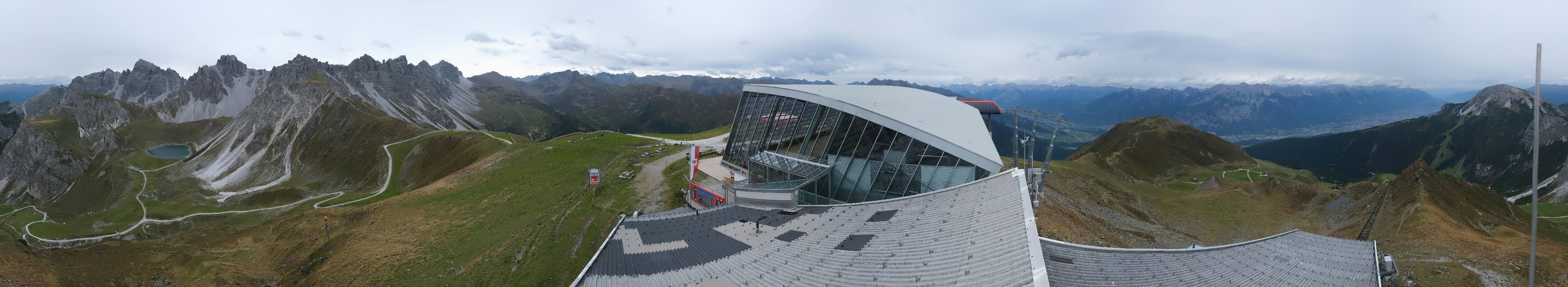 Archived image Webcam Axamer Lizum: Top station Olympia funicular