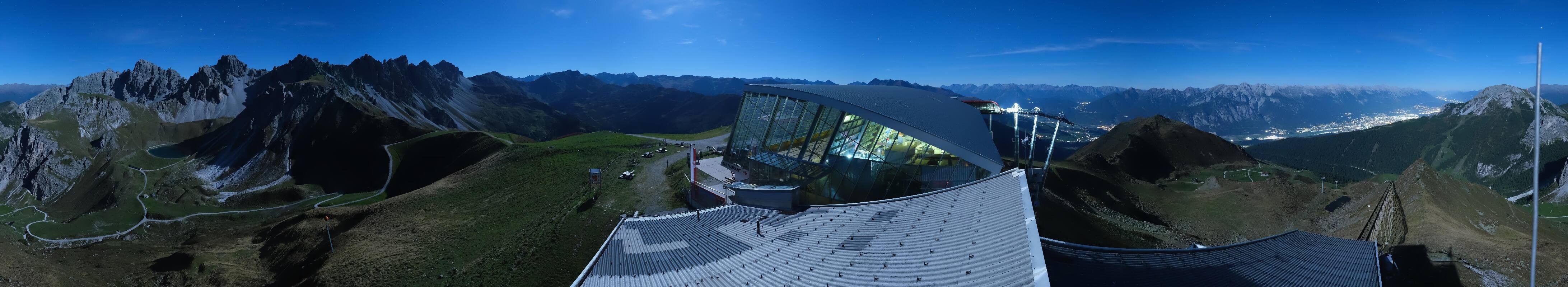 Archived image Webcam Axamer Lizum: Top station Olympia funicular