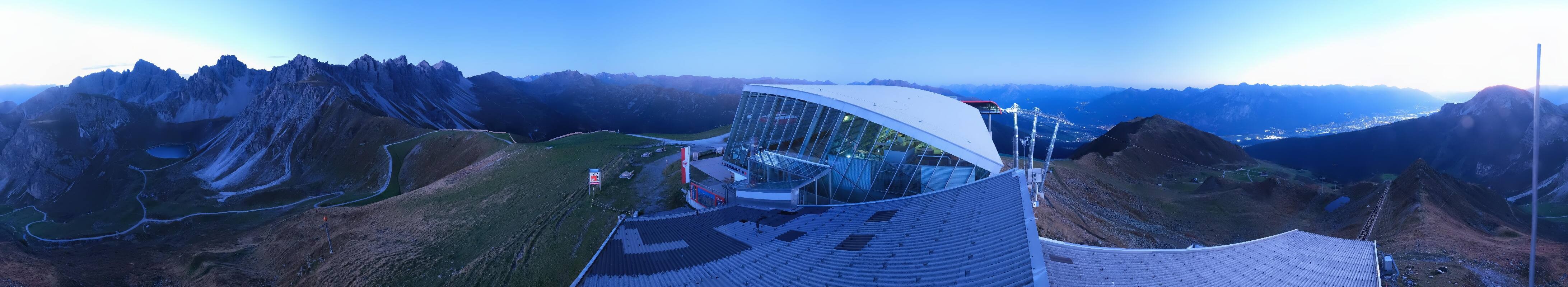Archived image Webcam Axamer Lizum: Top station Olympia funicular