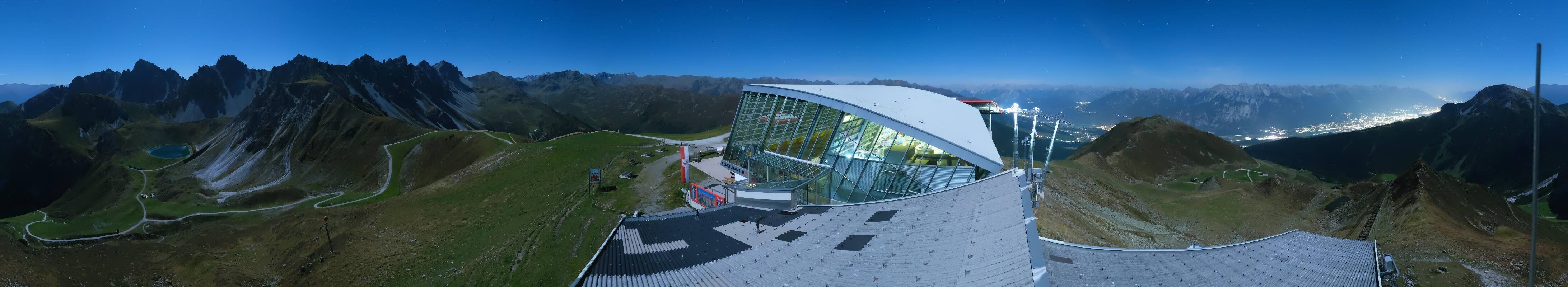 Archived image Webcam Axamer Lizum: Top station Olympia funicular