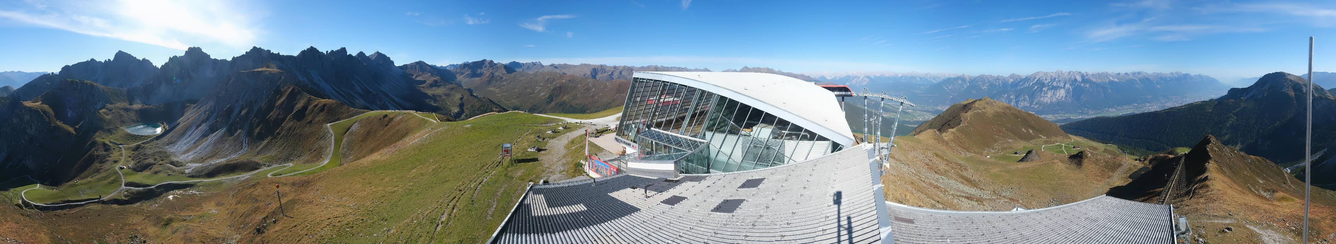 Archived image Webcam Axamer Lizum: Top station Olympia funicular