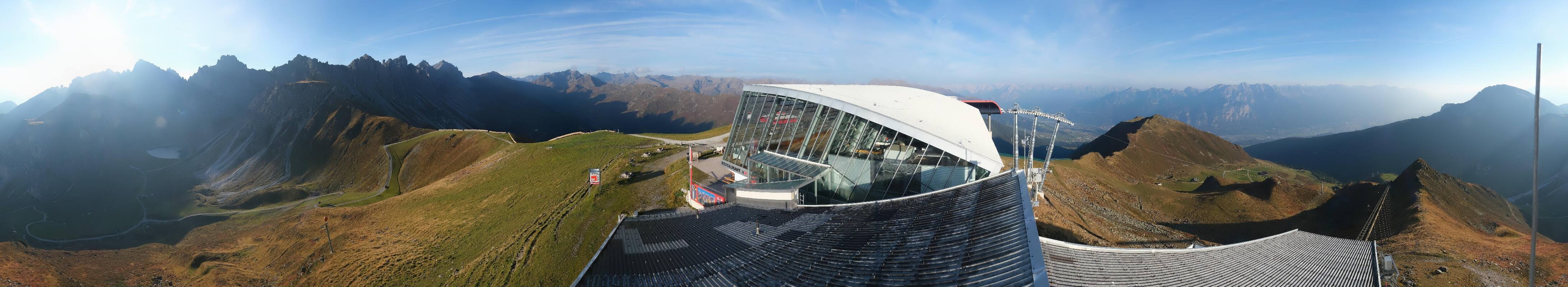 Archived image Webcam Axamer Lizum: Top station Olympia funicular