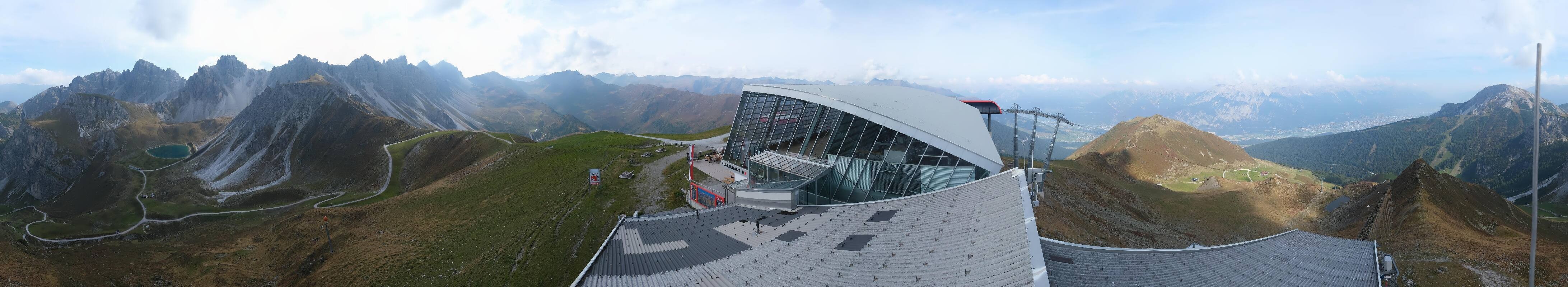 Archived image Webcam Axamer Lizum: Top station Olympia funicular