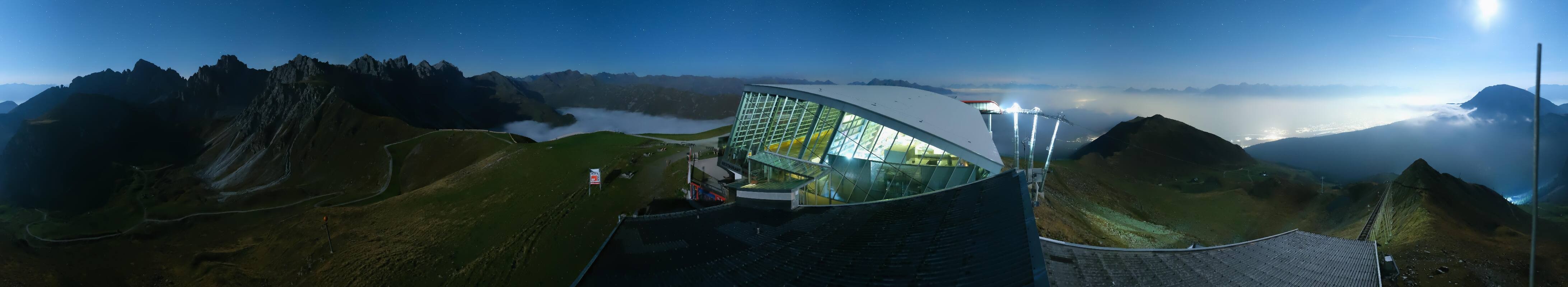 Archived image Webcam Axamer Lizum: Top station Olympia funicular