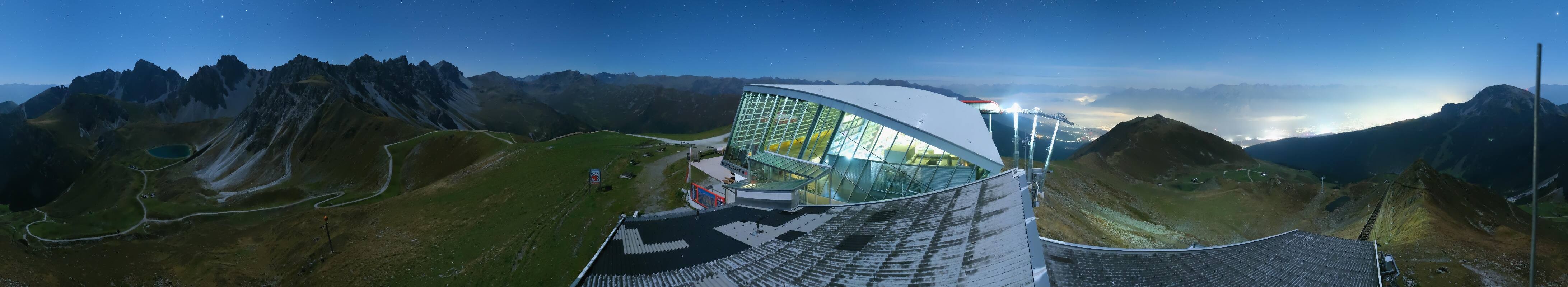 Archived image Webcam Axamer Lizum: Top station Olympia funicular