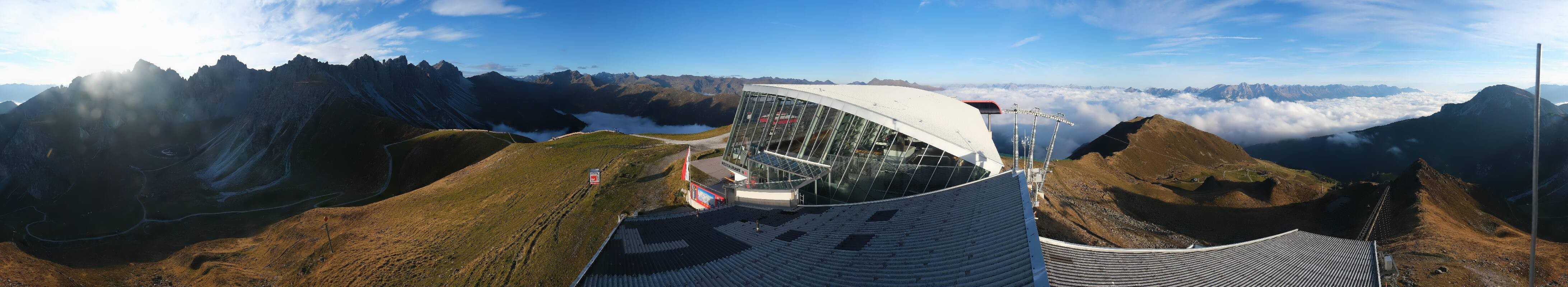 Archiv Foto Webcam Axamer Lizum: Bergstation Olympiabahn