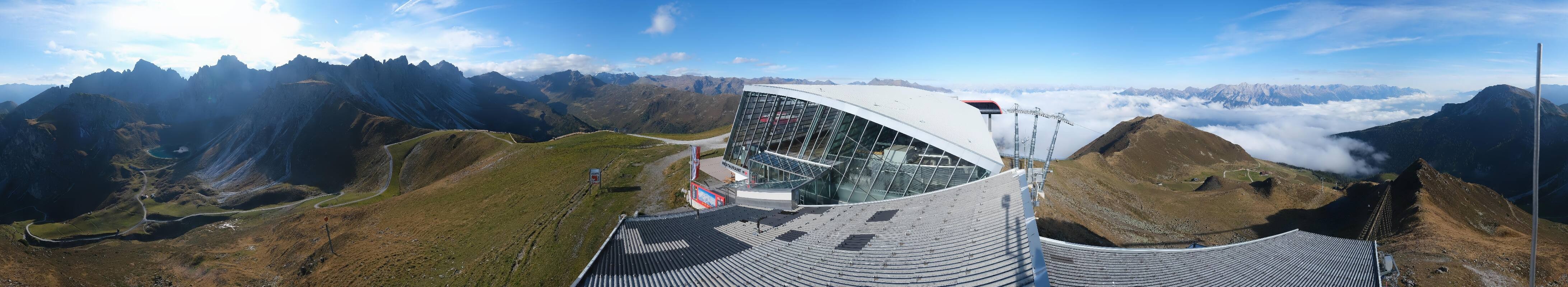 Archiv Foto Webcam Axamer Lizum: Bergstation Olympiabahn