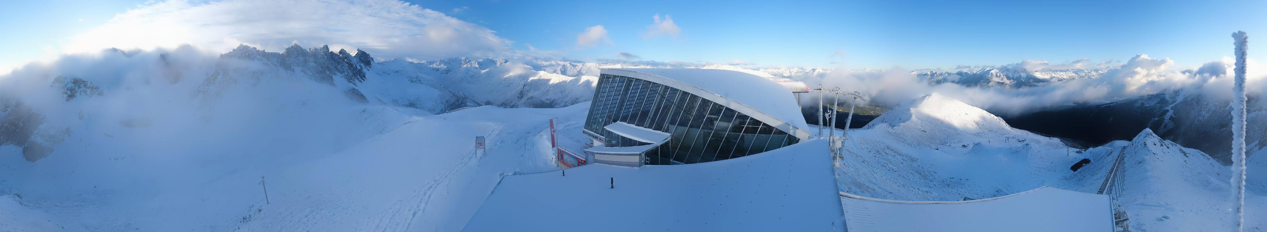 Archiv Foto Webcam Axamer Lizum: Bergstation Olympiabahn