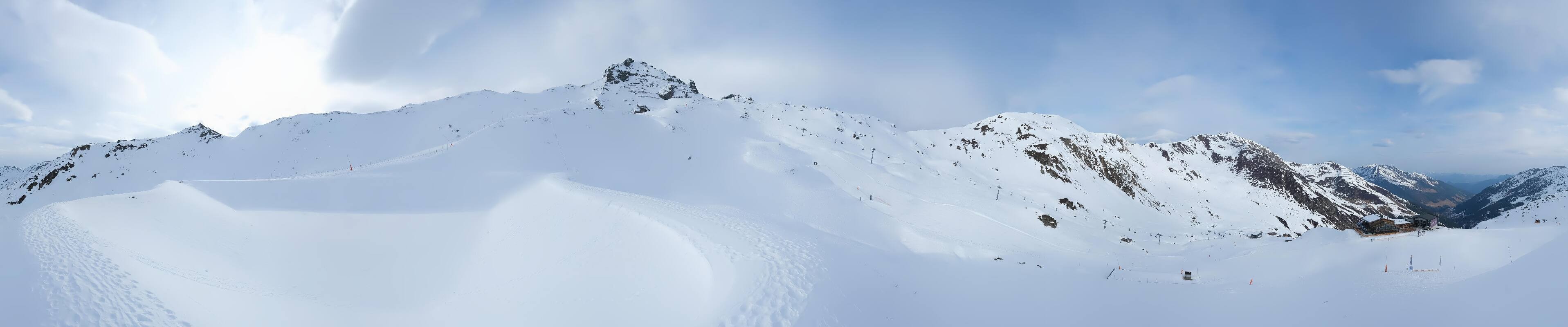 Archived image Webcam Hochfügen - Mountain restaurant 8er Alm