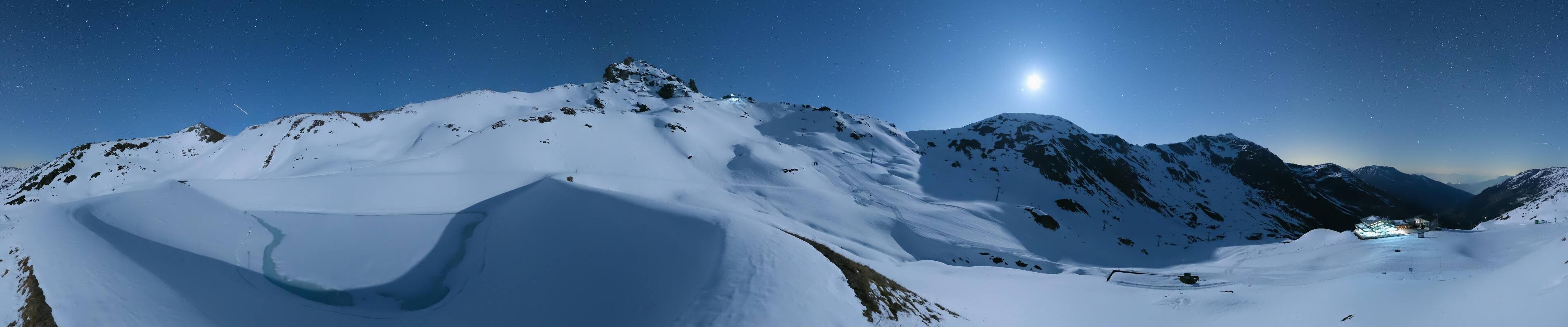 Archived image Webcam Hochfügen - Mountain restaurant 8er Alm