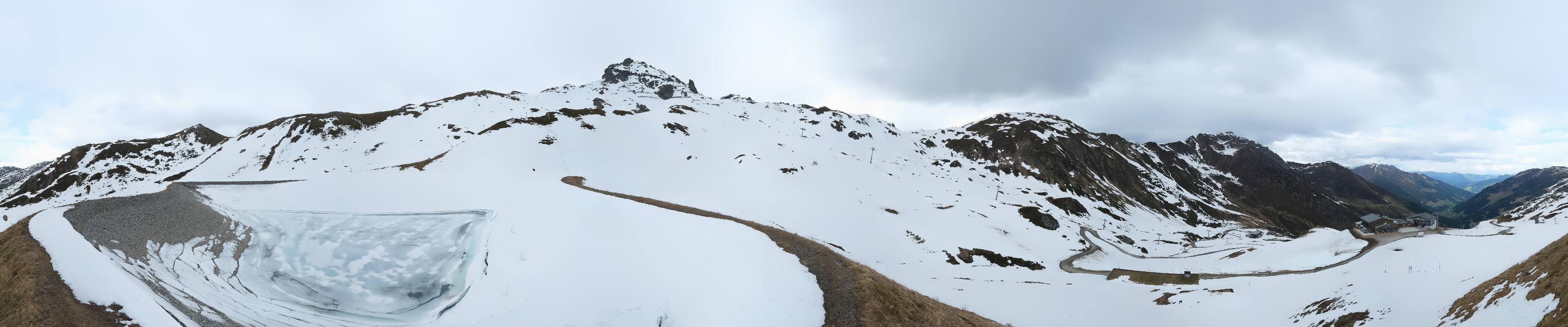 Archiv Foto Webcam Hochfügen - Speicherteich 8er Alm