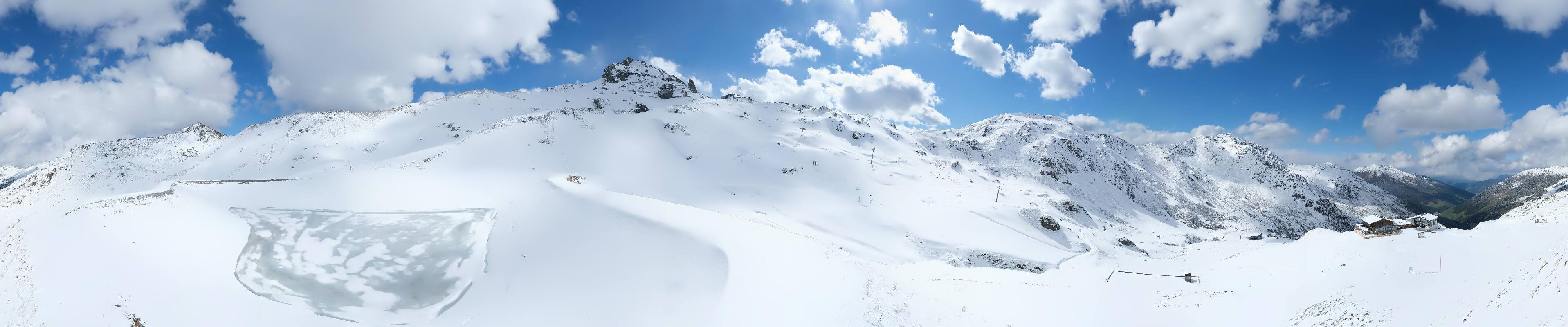 Archived image Webcam Hochfügen - Mountain restaurant 8er Alm