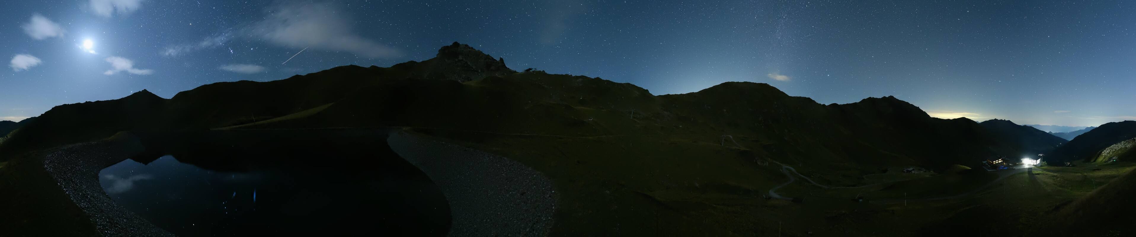 Archived image Webcam Hochfügen - Mountain restaurant 8er Alm