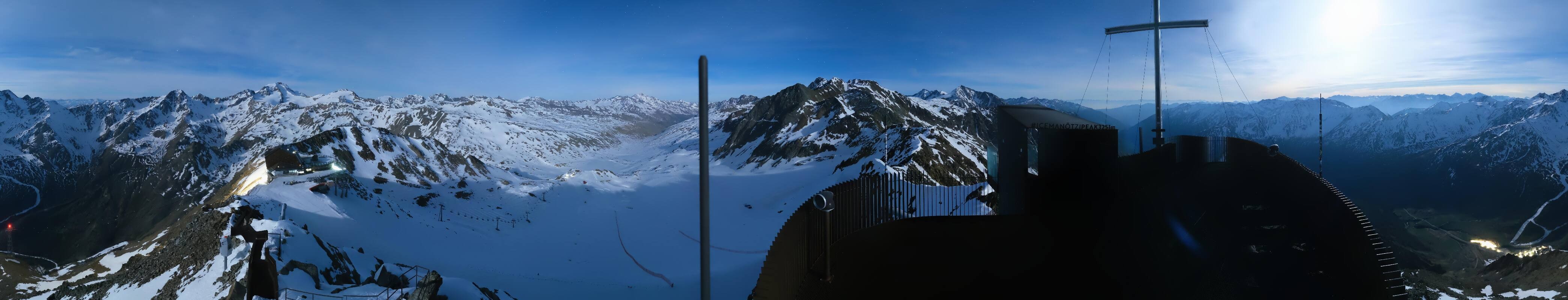 Archiv Foto Webcam Schnalstaler Gletscher - Aussichtsplattform Iceman Ötzi Peak