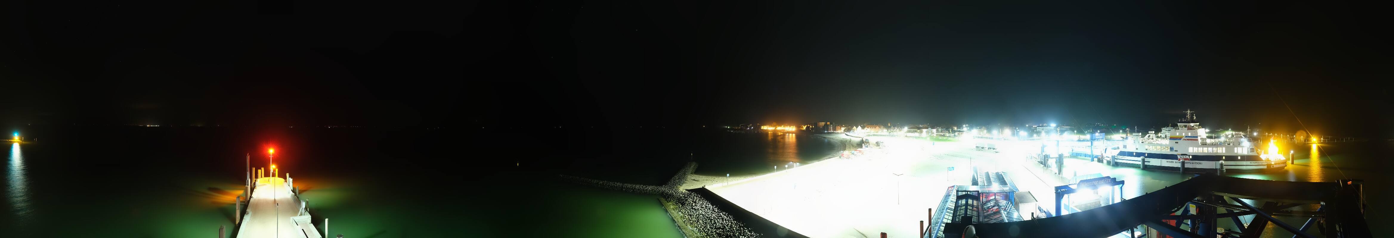 Archived image Webcam Föhr - Ferry terminal and harbour Wyk