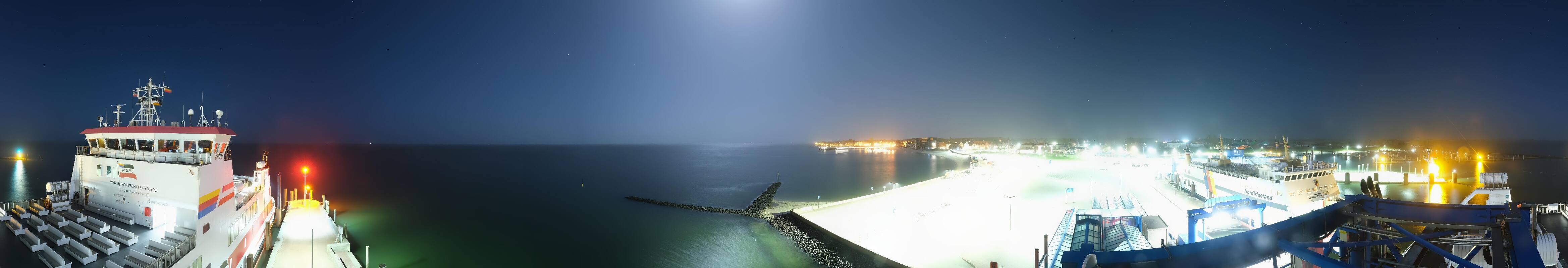 Archived image Webcam Föhr - Ferry terminal and harbour Wyk