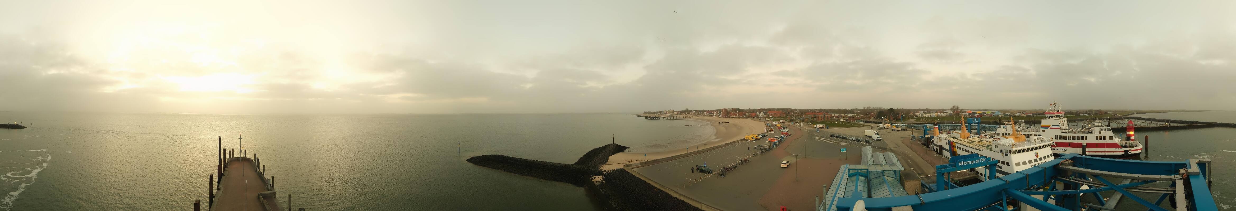 Archived image Webcam Föhr - Ferry terminal and harbour Wyk