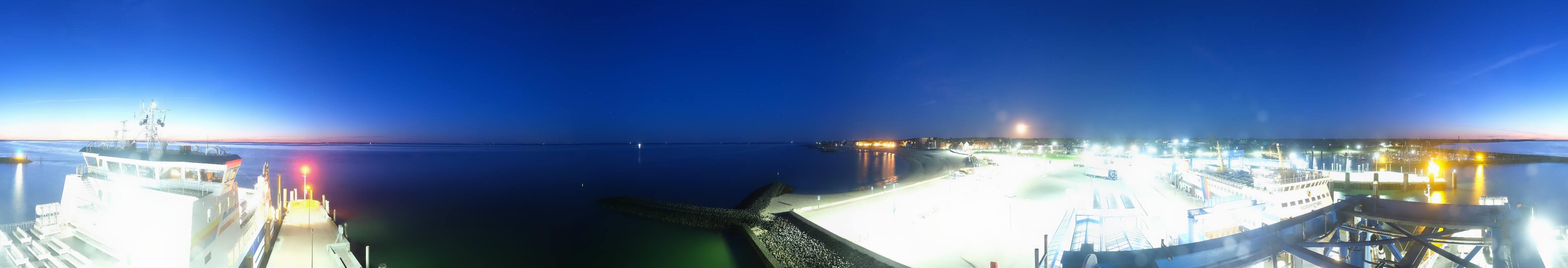 Archived image Webcam Föhr - Ferry terminal and harbour Wyk