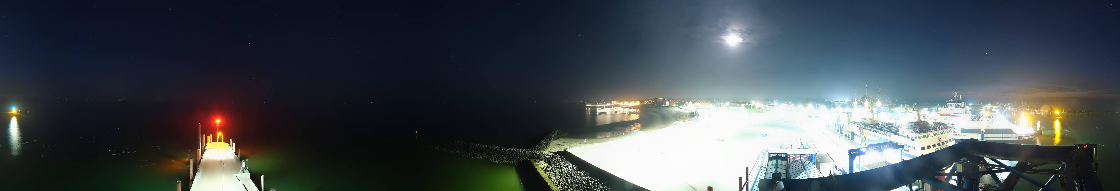 Archived image Webcam Föhr - Ferry terminal and harbour Wyk