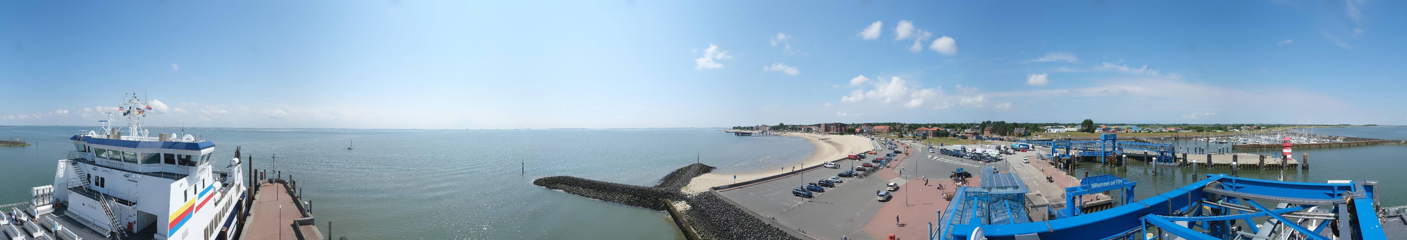 Archived image Webcam Föhr - Ferry terminal and harbour Wyk