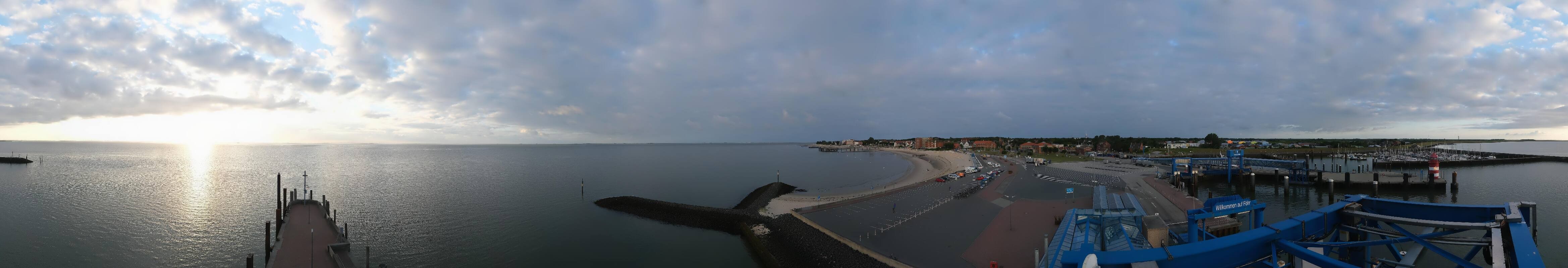 Archived image Webcam Föhr - Ferry terminal and harbour Wyk