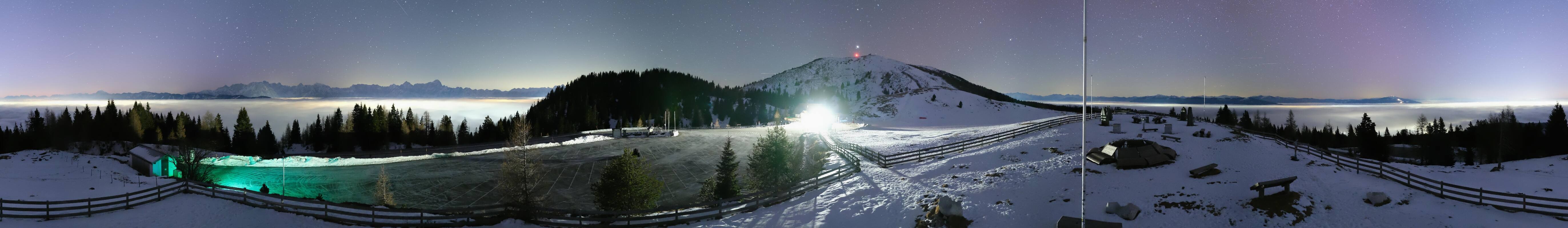 Archiv Foto Webcam Villacher Alpenstraße - Aussichtspunkt Rosstratten