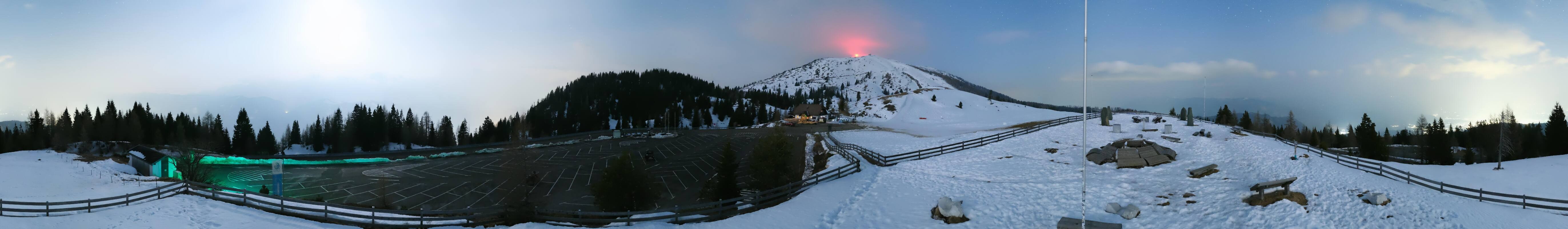 Archived image Webcam Villach Alpine Road - Viewpoint Rosstratten