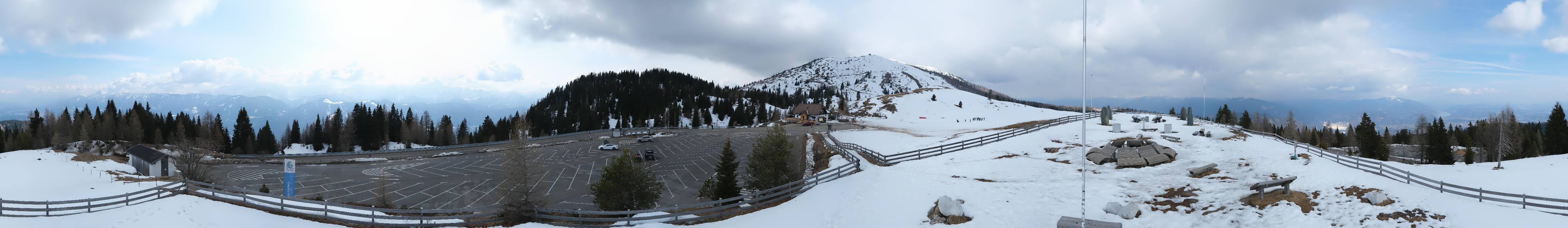 Archived image Webcam Villach Alpine Road - Viewpoint Rosstratten