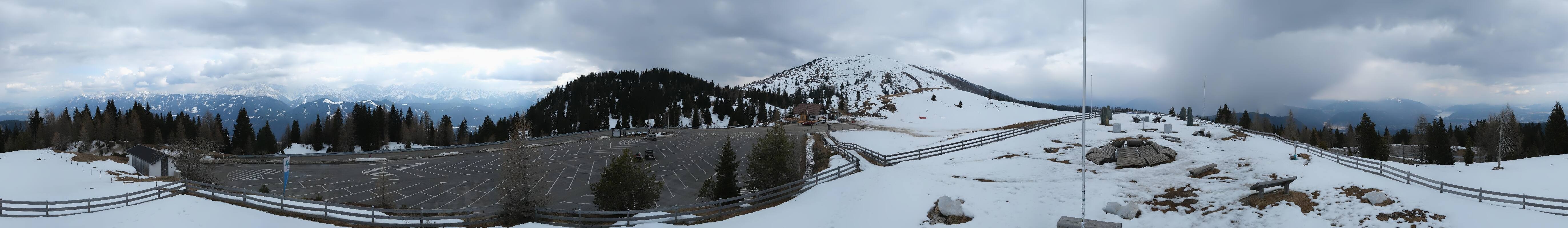 Archived image Webcam Villach Alpine Road - Viewpoint Rosstratten