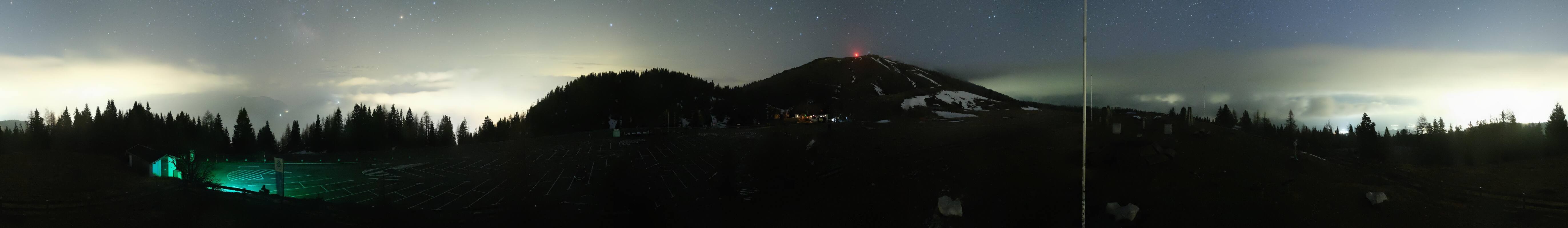 Archiv Foto Webcam Villacher Alpenstraße - Aussichtspunkt Rosstratten