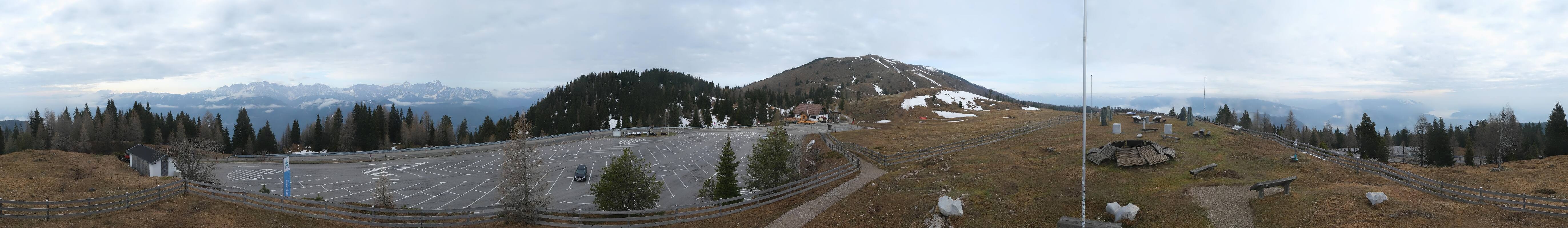 Archiv Foto Webcam Villacher Alpenstraße - Aussichtspunkt Rosstratten