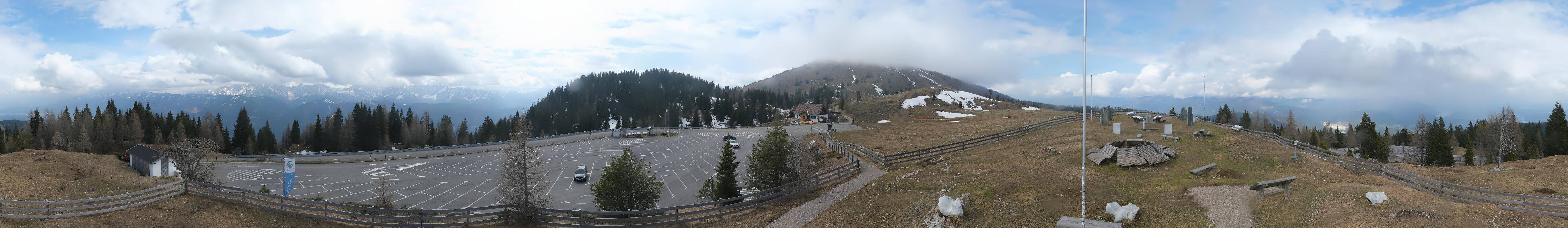 Archived image Webcam Villach Alpine Road - Viewpoint Rosstratten