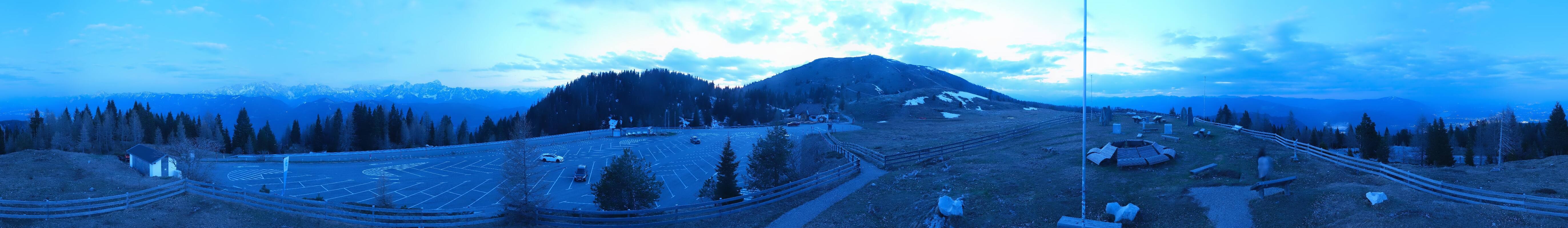 Archiv Foto Webcam Villacher Alpenstraße - Aussichtspunkt Rosstratten