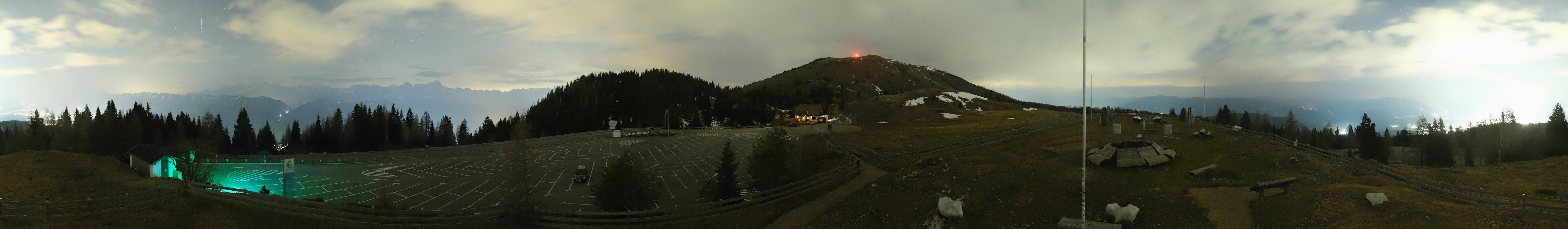 Archiv Foto Webcam Villacher Alpenstraße - Aussichtspunkt Rosstratten