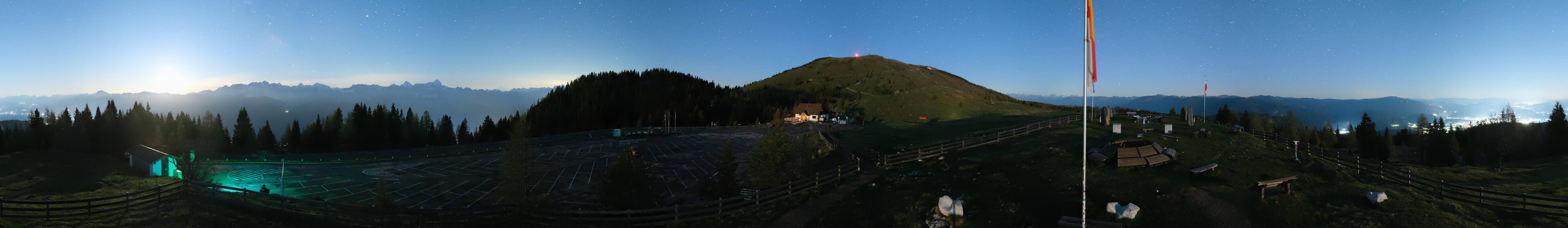 Archiv Foto Webcam Villacher Alpenstraße - Aussichtspunkt Rosstratten