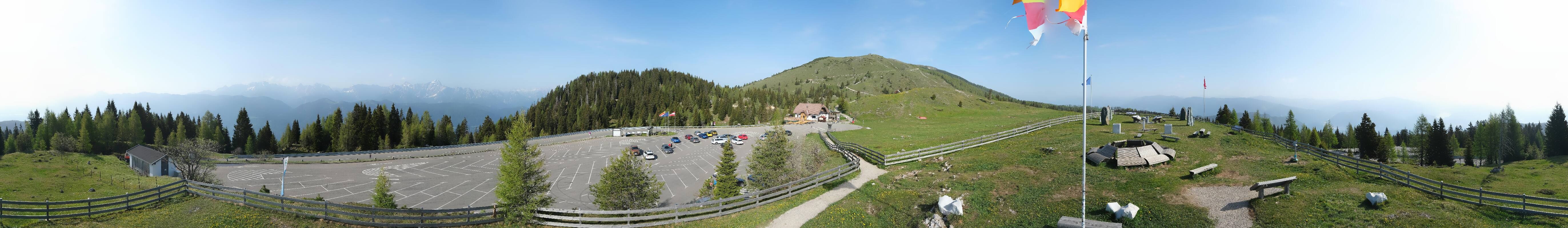 Archived image Webcam Villach Alpine Road - Viewpoint Rosstratten