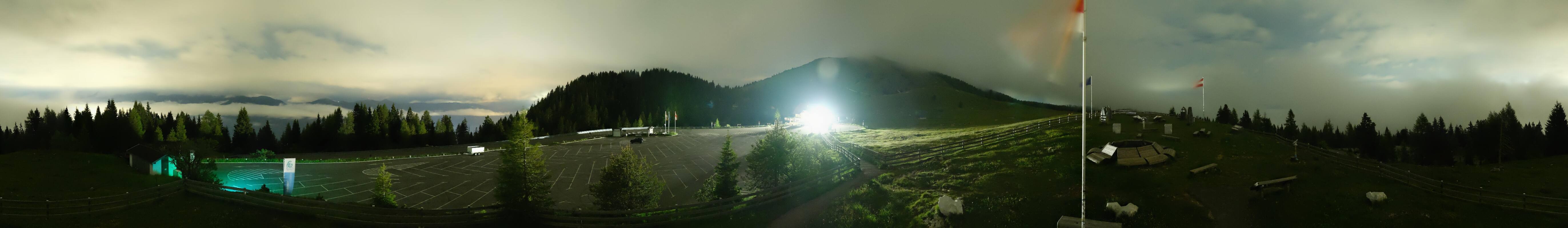 Archiv Foto Webcam Villacher Alpenstraße - Aussichtspunkt Rosstratten