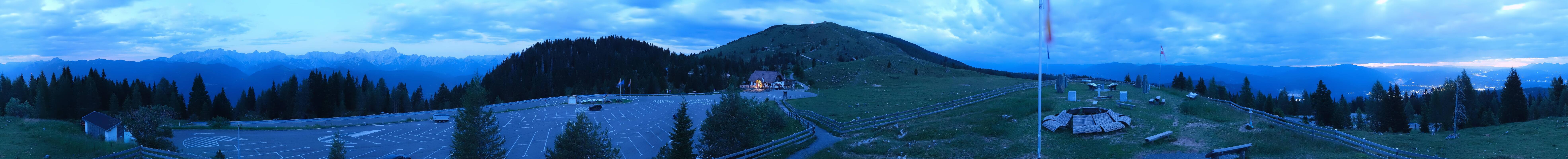 Archiv Foto Webcam Villacher Alpenstraße - Aussichtspunkt Rosstratten