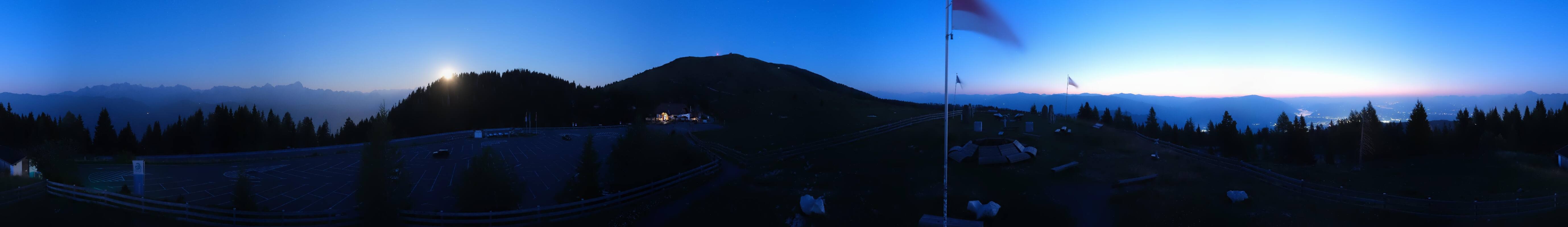 Archiv Foto Webcam Villacher Alpenstraße - Aussichtspunkt Rosstratten