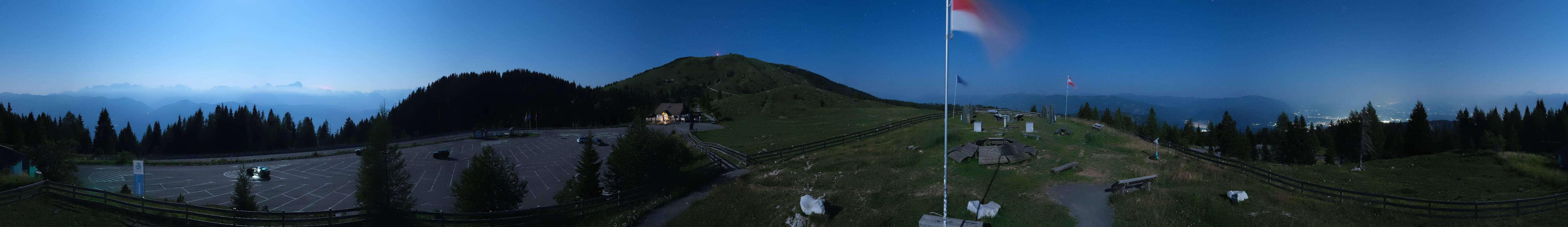 Archived image Webcam Villach Alpine Road - Viewpoint Rosstratten