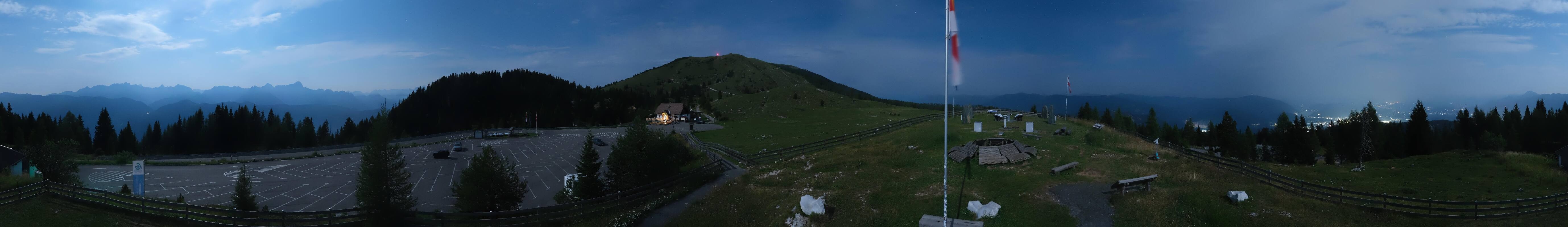 Archived image Webcam Villach Alpine Road - Viewpoint Rosstratten