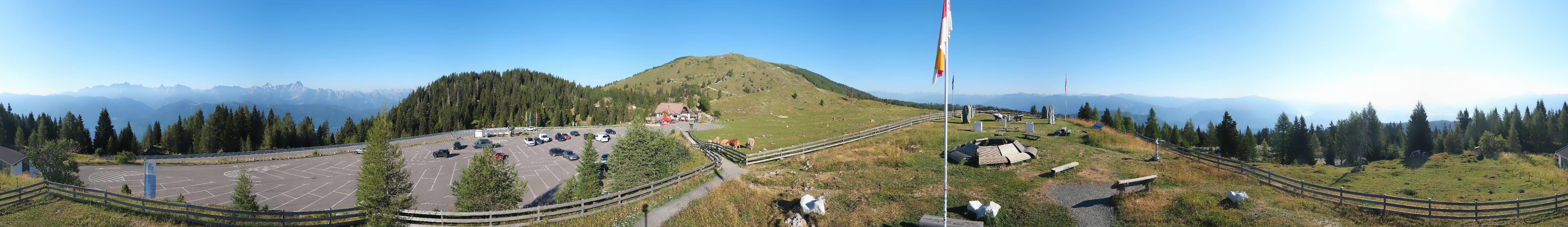 Archived image Webcam Villach Alpine Road - Viewpoint Rosstratten