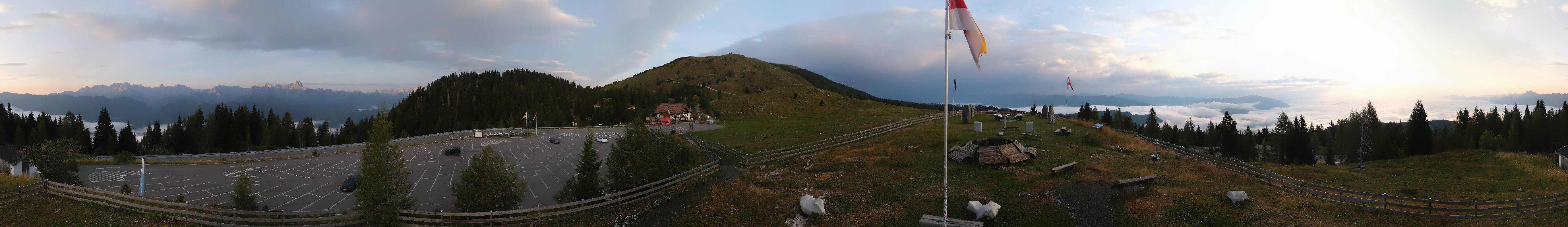 Archiv Foto Webcam Villacher Alpenstraße - Aussichtspunkt Rosstratten