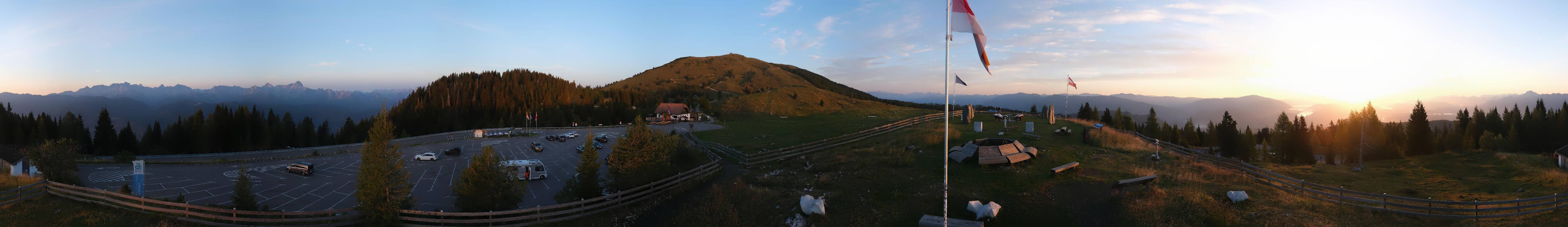Archiv Foto Webcam Villacher Alpenstraße - Aussichtspunkt Rosstratten